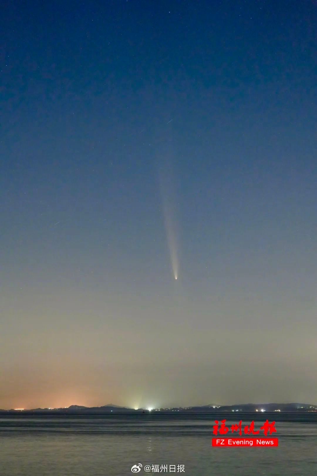 广州天文爱好者拍下六万年一遇彗星，宇宙之旅中的内心宁静与喜悦探索