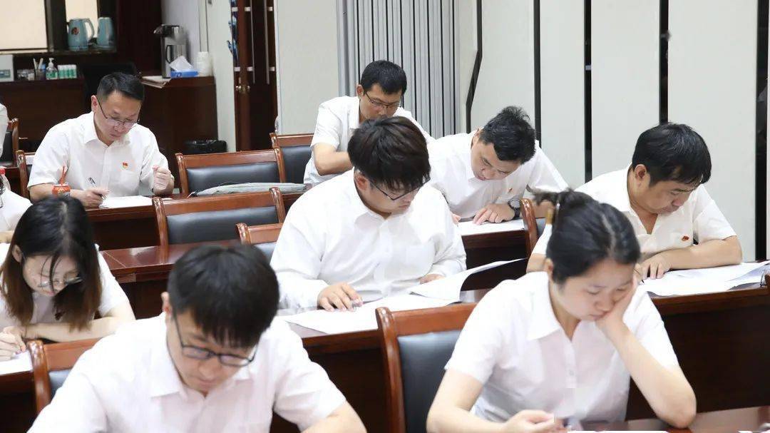 瑞贝卡最新动态，学习变化的力量，自信成就感的旅程开启