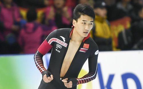跃上巅峰，最新公告示例与学习变化带来的自信与成就之路