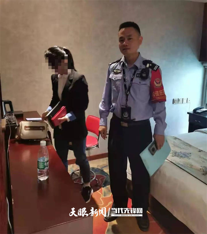 女子遭遇假警察骗局，跨国巨款被真警察追回，警惕之心至关重要！