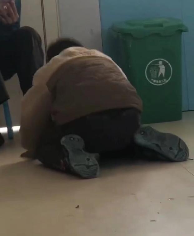 幼儿园老师殴打孩子引发恐惧，应对指南与心理支持