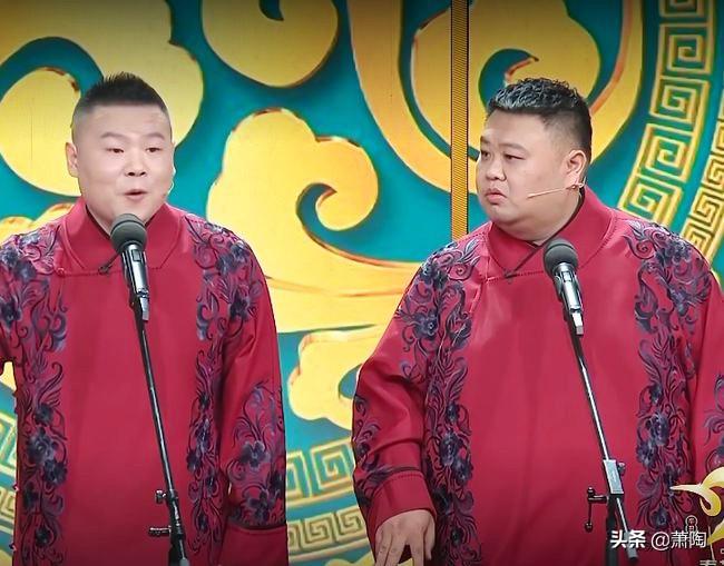 岳云鹏国外演出遇提词器故障