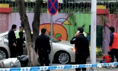 教师驾车撞倒三名孩子致一死二伤，事件回顾与反思引发的社会关注与反思