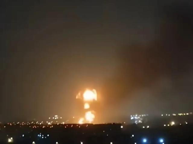 成都爆炸事件真相揭秘，蘑菇云背后的成长之路揭秘