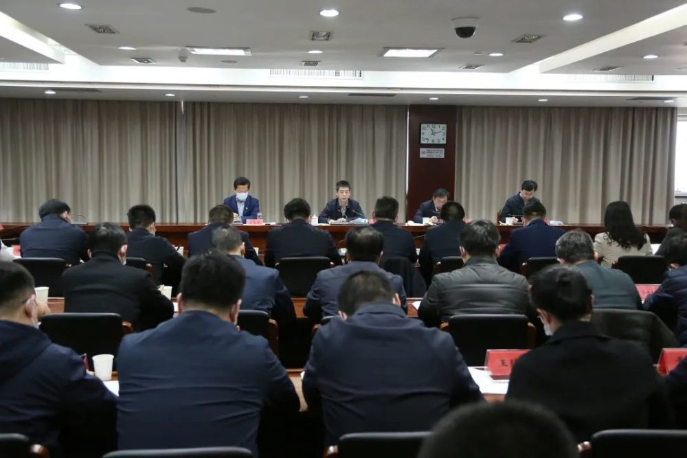 厅级干部跨省份交流任职背后的故事与巷弄深处的独特小店探秘亮相
