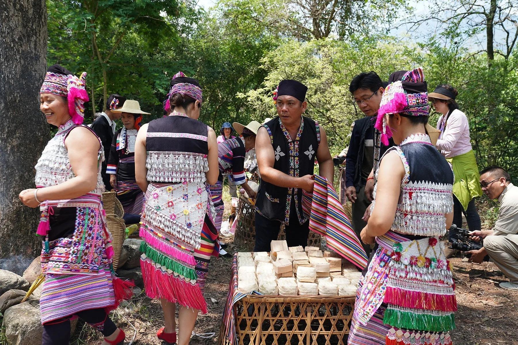 哀牢山未来半月徒步团名额告罄，秘境探险之旅即将启程