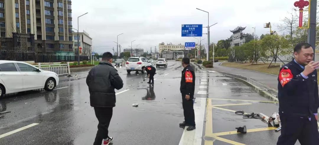 景德镇连续传出两声巨响，多部门回应事件