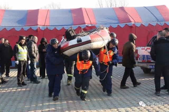 改装车漂移炫技男子遭拘留七日，人生转折点背后的励志故事
