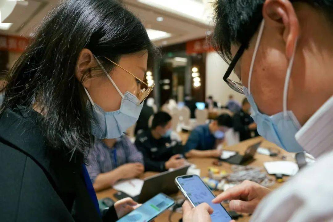 新澳资料免费精准期期准,实地分析数据应用_android54.104