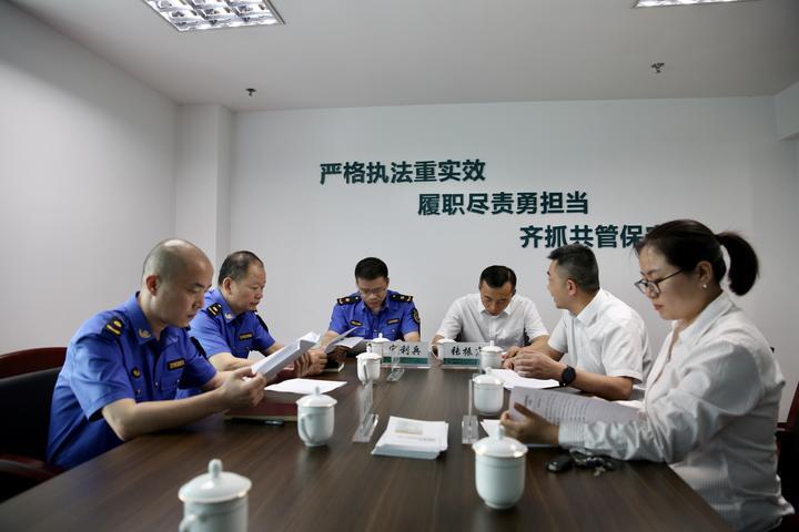 重庆路桥最新动态，自然美景的探索之旅
