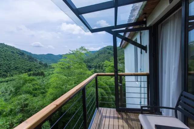 二孩家庭新旅程，保障住房面积扩大与自然美景探索的幸福加分之旅