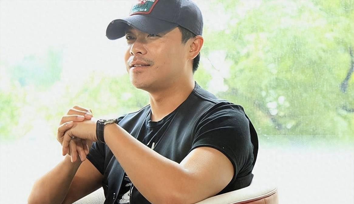 八角笼中的风波，小演员控诉、王宝强的秘密与小巷特色小店的故事