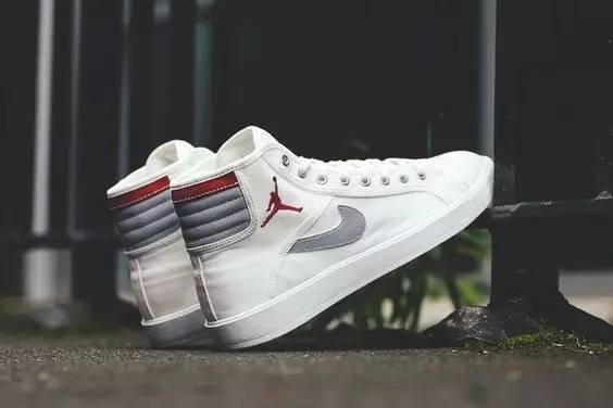 揭秘新款球鞋，时尚与科技的完美融合👟