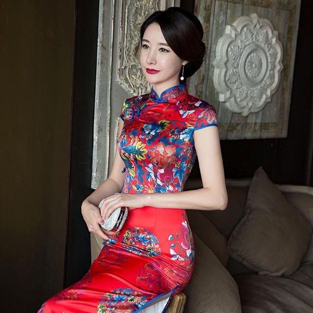 科技与时尚完美融合，最新旗袍重塑生活美学风采