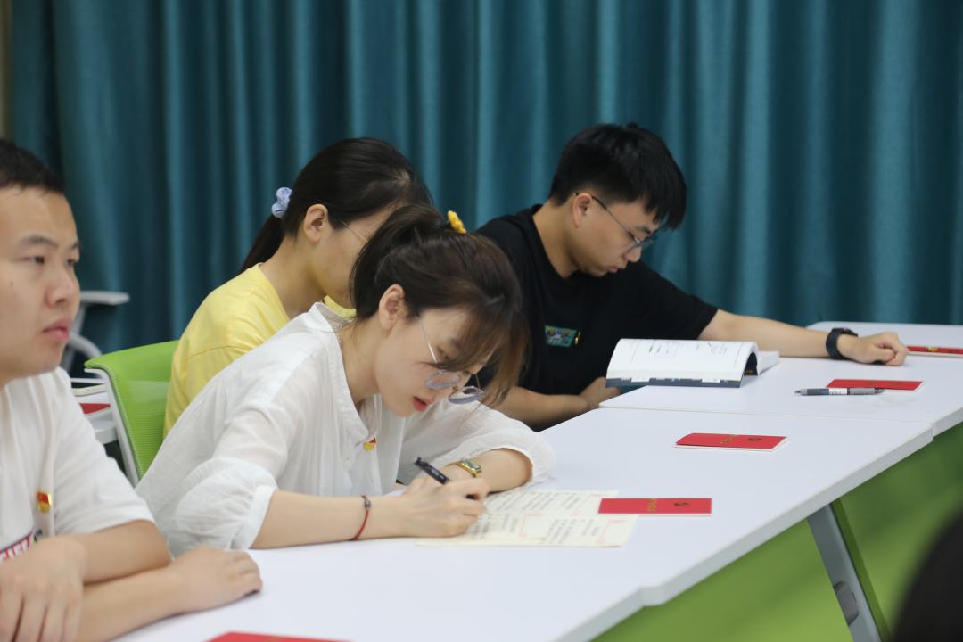 求生之王最新版，时代标杆与玩家信仰的首选游戏