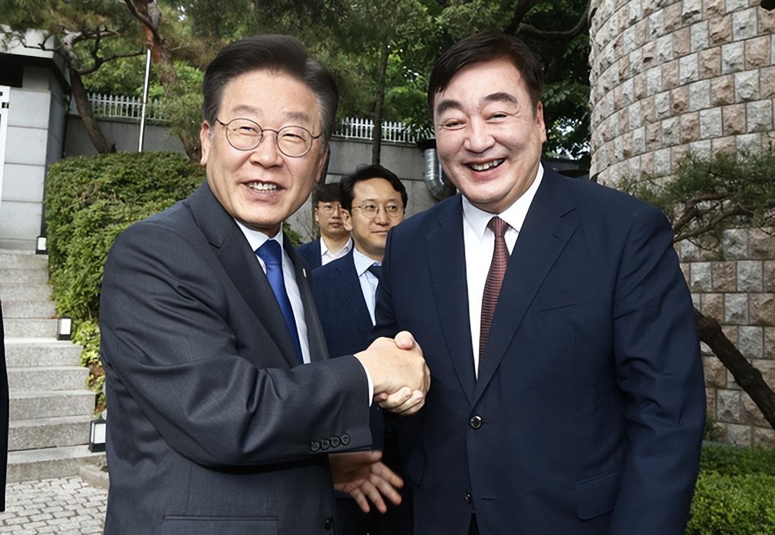 加拿大签证最新动态，启程探索自然美景之旅！