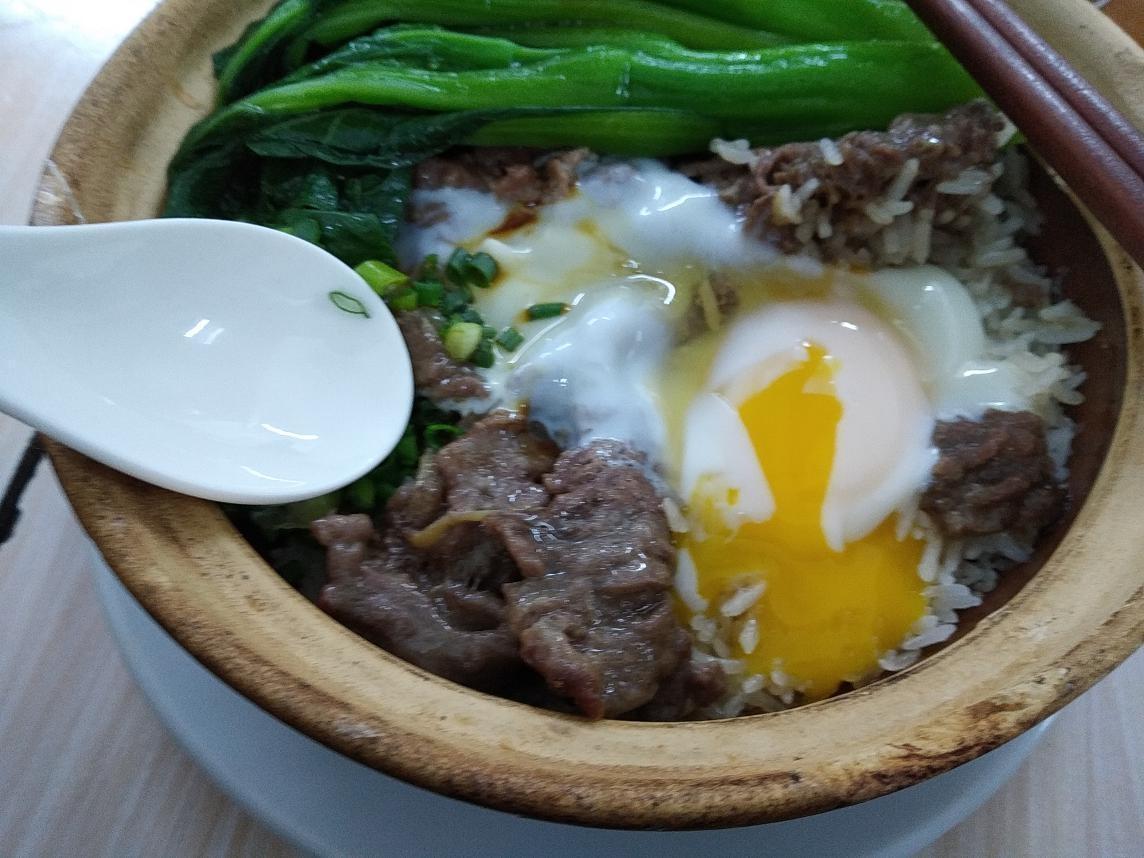 福建台风最新信息及小巷独特风味探索