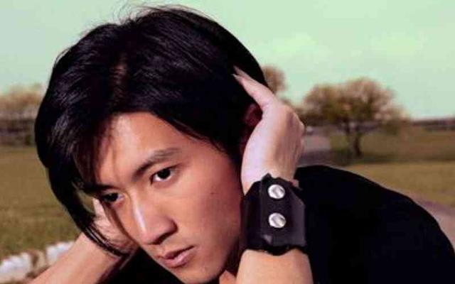 谢霆锋最新歌曲探秘，小巷深处的音乐宝藏