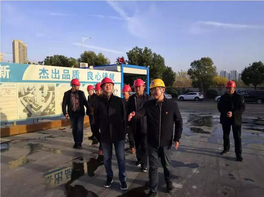 变形记2014最新一期，变化中的学习之旅，自信成就感的启程之路