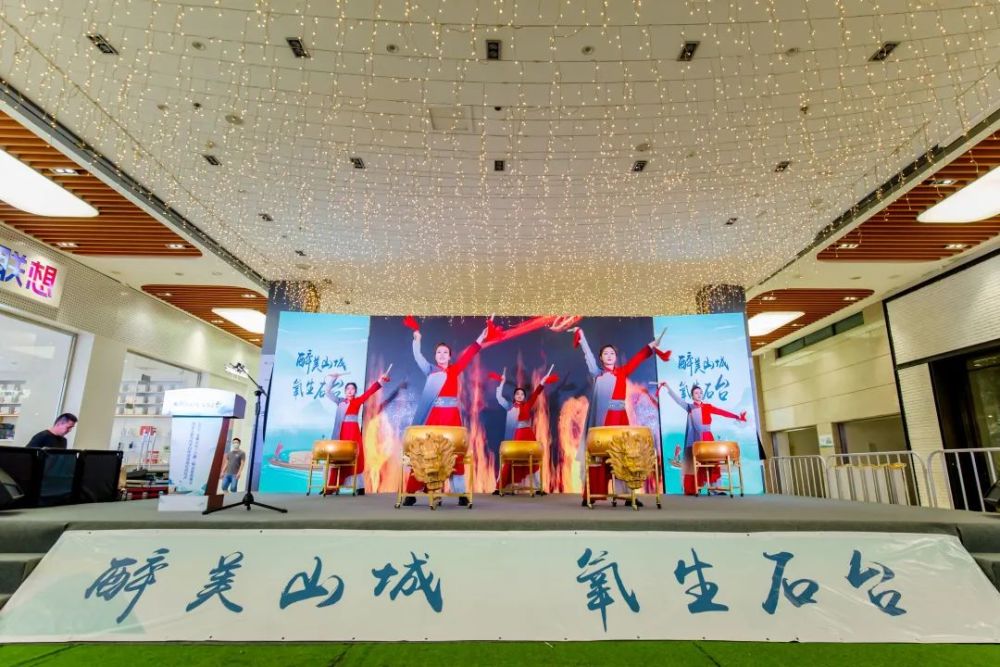 都市特种兵，高科技革新之旅与未来生活新篇章