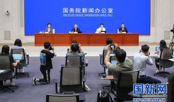 最新新闻发布会，变化引领学习之旅，自信与成就感并行增长