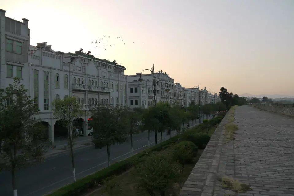 先锋最新资源，自然美景探险之旅，探寻内心的平和与宁静