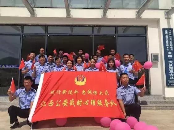 福建高速上的暖心瞬间，速度与情感的完美交融