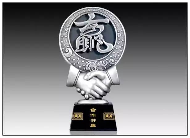 最新金属产品，友情与家庭的温馨故事之旅