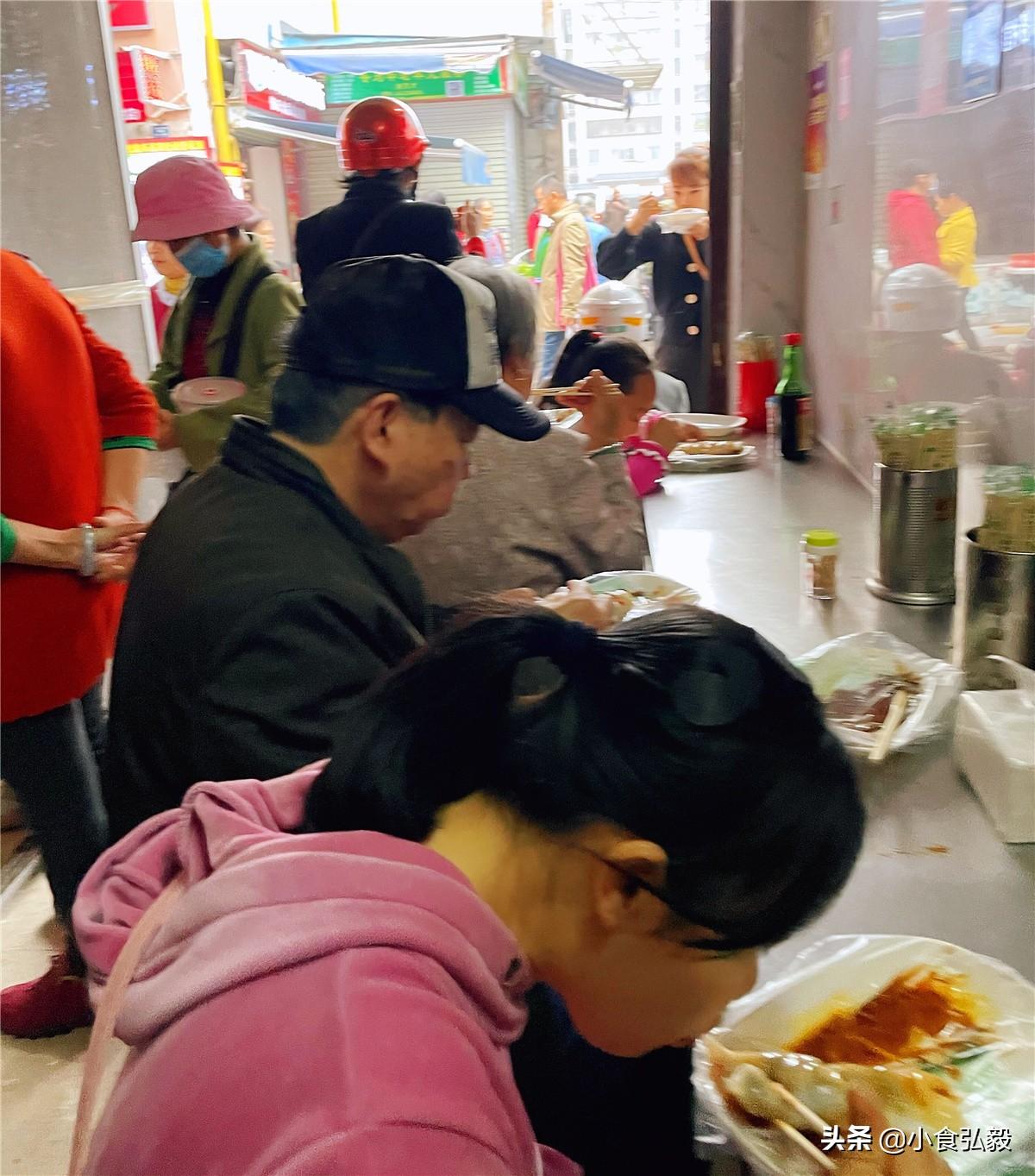 最新网络手带你探秘小巷中的神秘小店