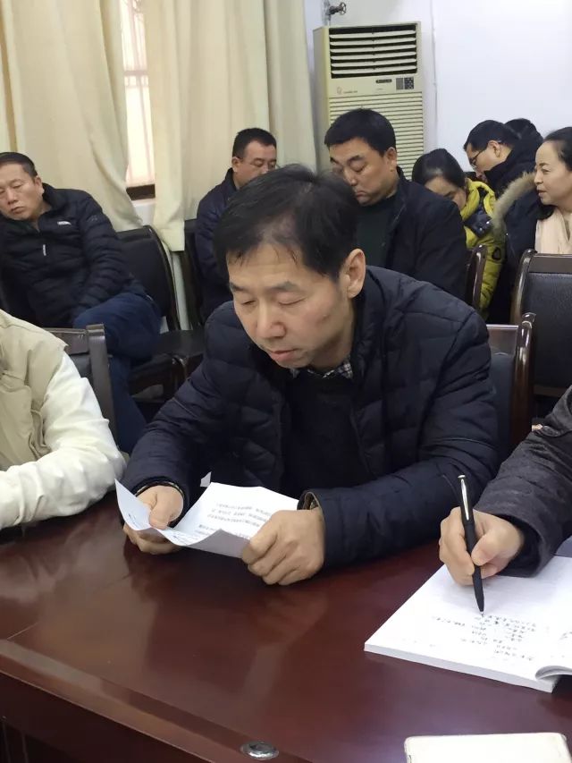 邓炳强，力量变迁、自信学习与成就感的彰显