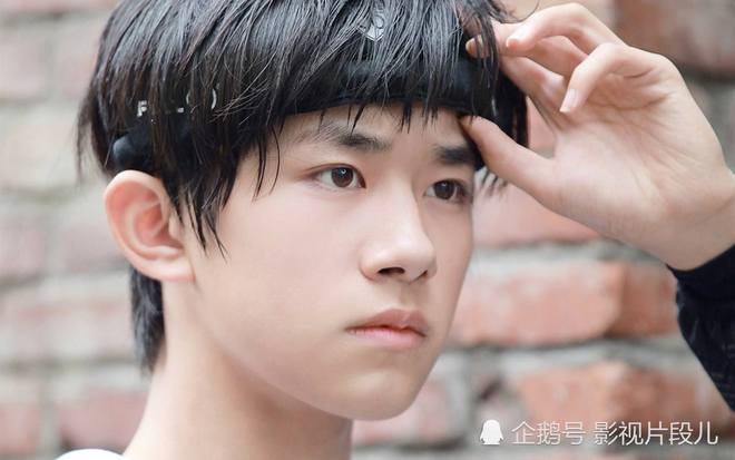 时代新星，00后明星的崛起与影响力审视