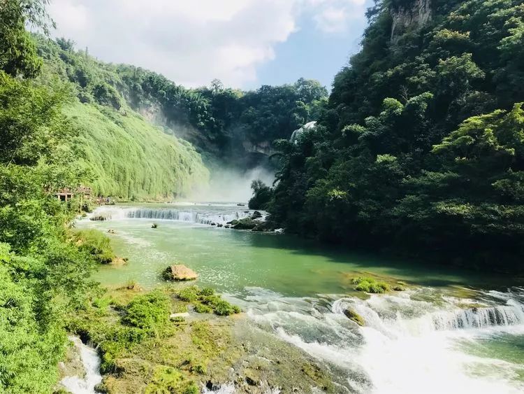 兴义招聘资讯，启程自然之旅，探寻内心宁静与风景之美