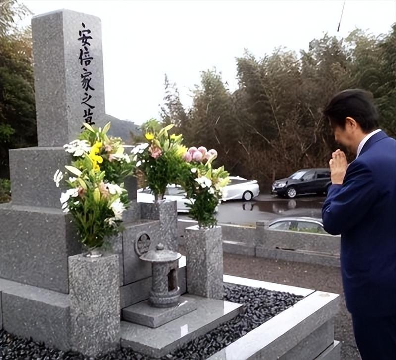 日本前首相安倍晋三的影响与最新未来展望