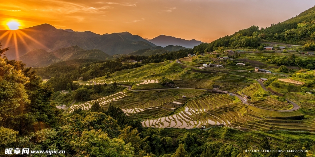 启程探索自然美景的治愈之旅，最新视频地址分享