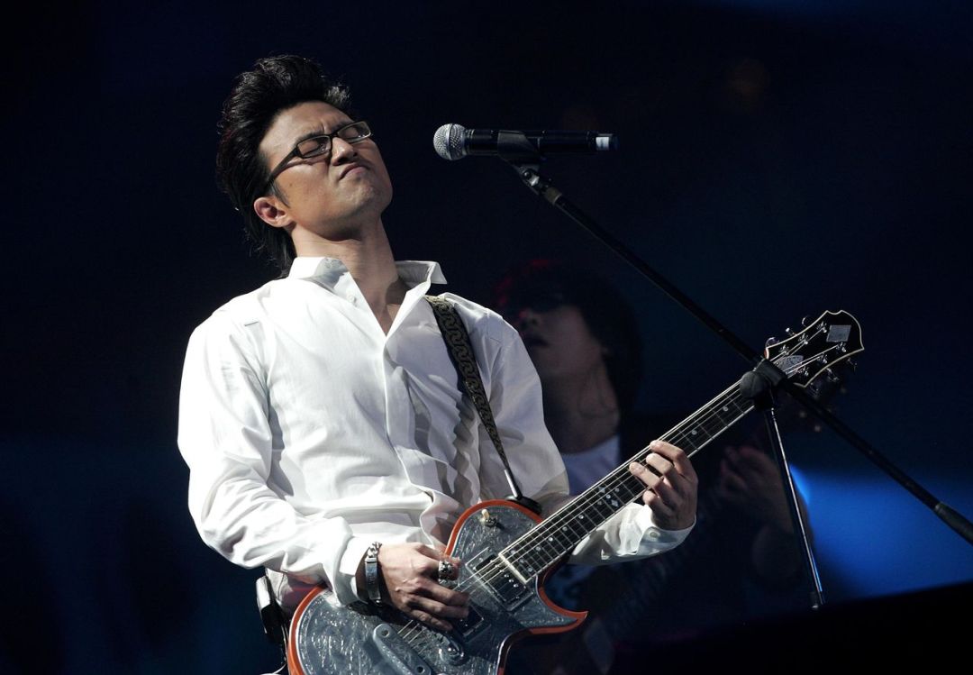 最新最火歌曲席卷而来，流行音乐热潮与独特魅力