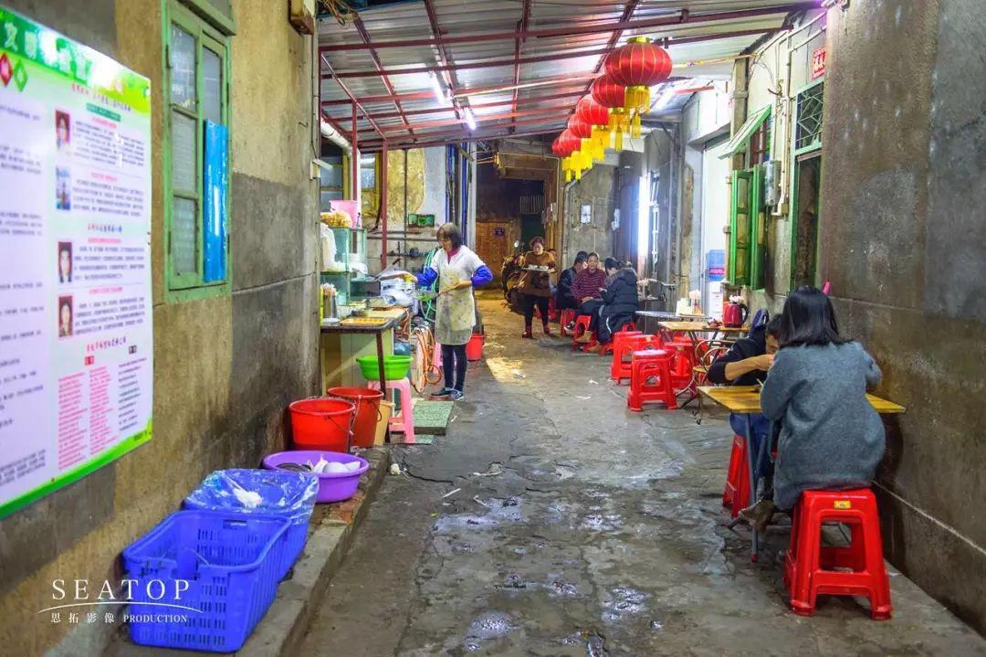 小巷深处的特色小店，最新拍照好去处